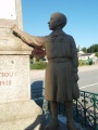 Gentioux monument aux morts pacifiste.JPG